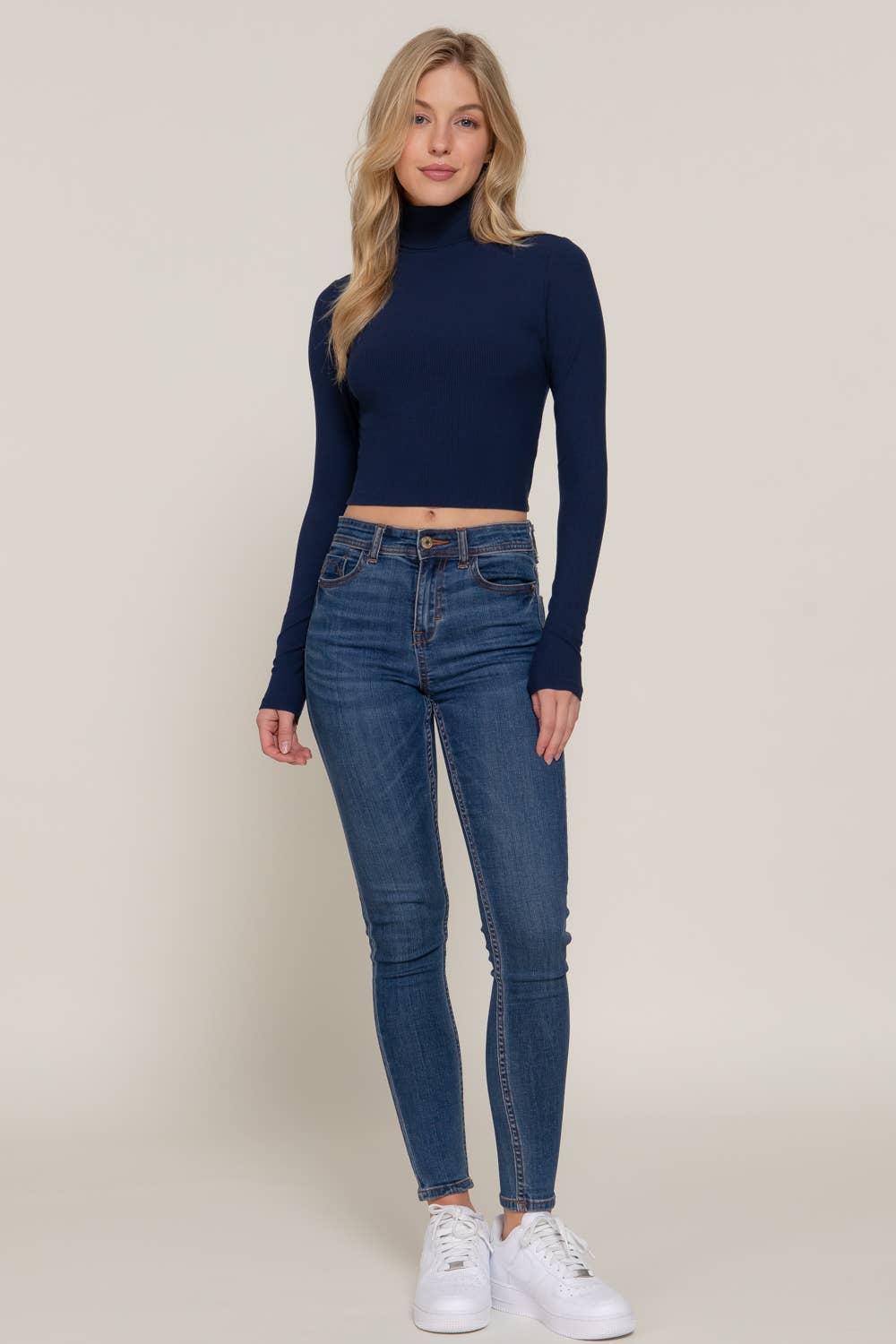 Essential Ribbed Cropped Turtle Neck