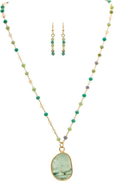 Gold Green Beaded Pendant Necklace Set