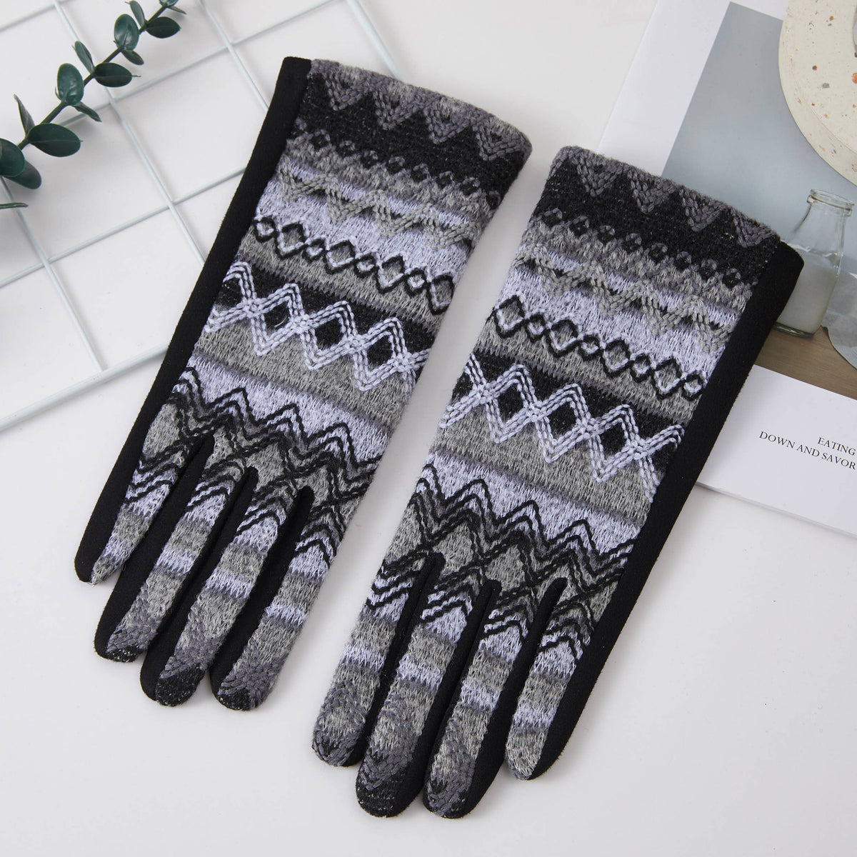 Bohemian Geometric Pattern Cozy Winter Gloves