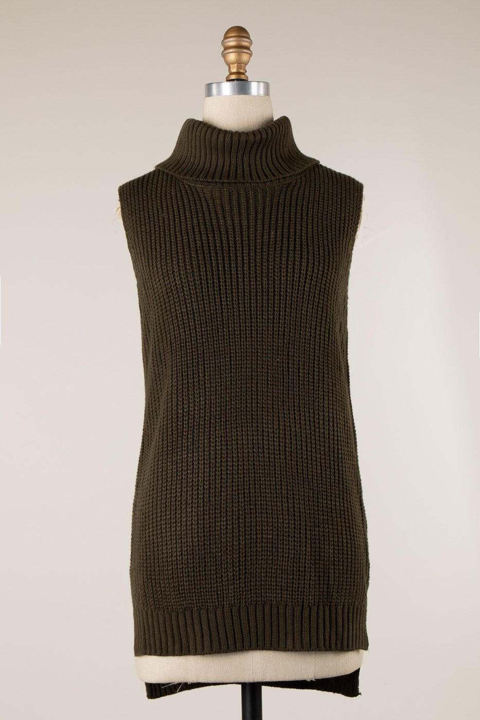 Turtleneck High-Low Cable Knit Vest