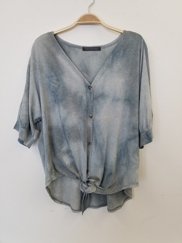 Plus Size Knotted Tie Dye Tee