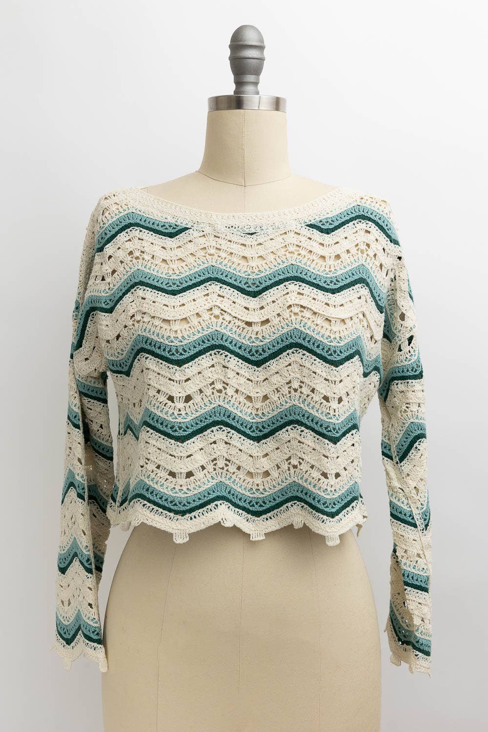 Long Sleeve Chevron Patterned Crochet Top