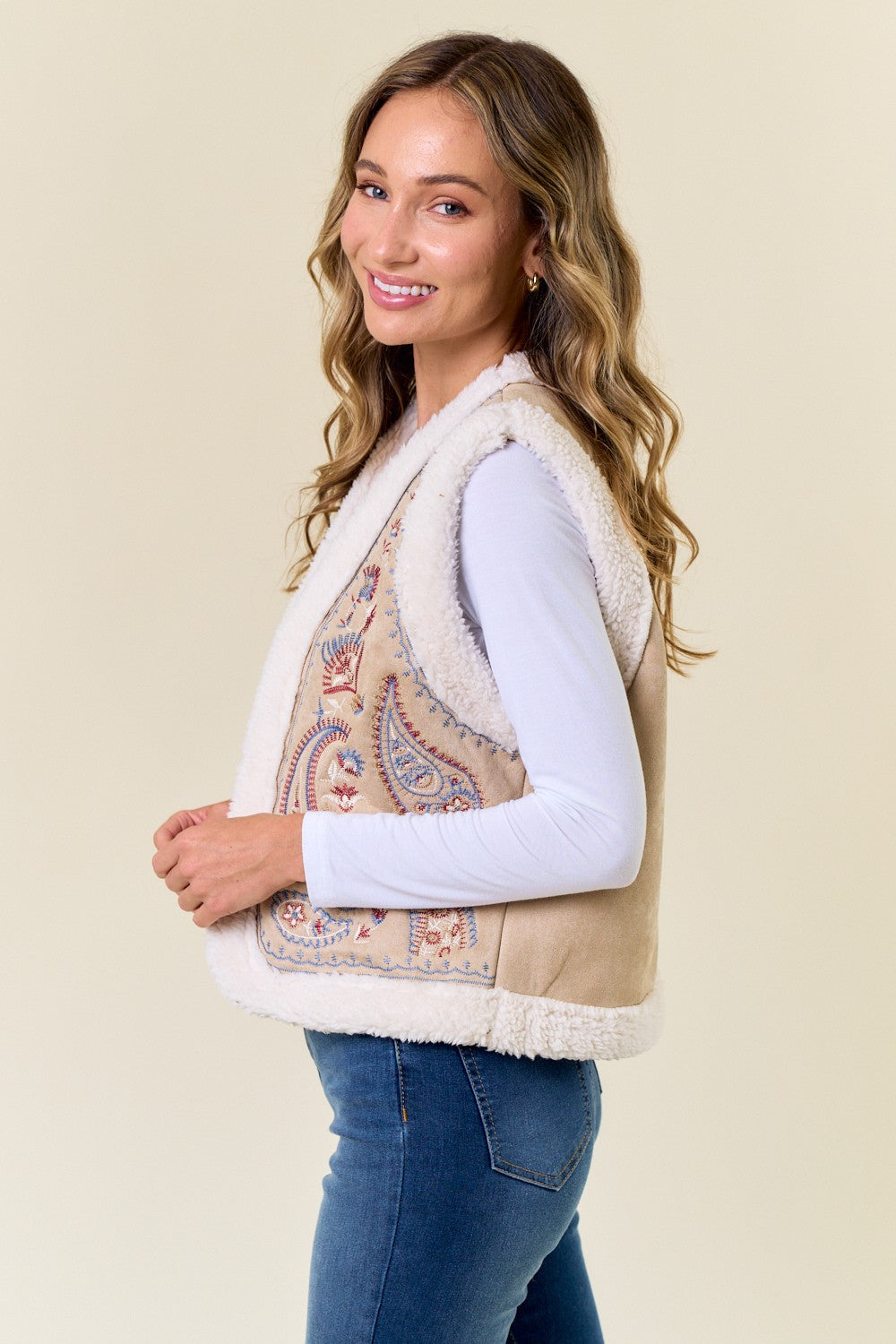 Paisley Embroidered Vest With Sherpa Lining