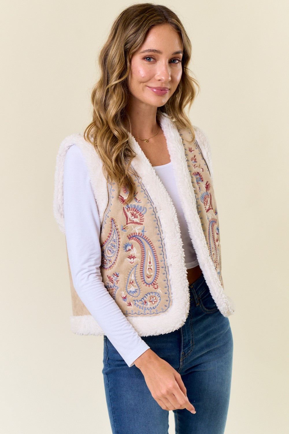 Paisley Embroidered Vest With Sherpa Lining
