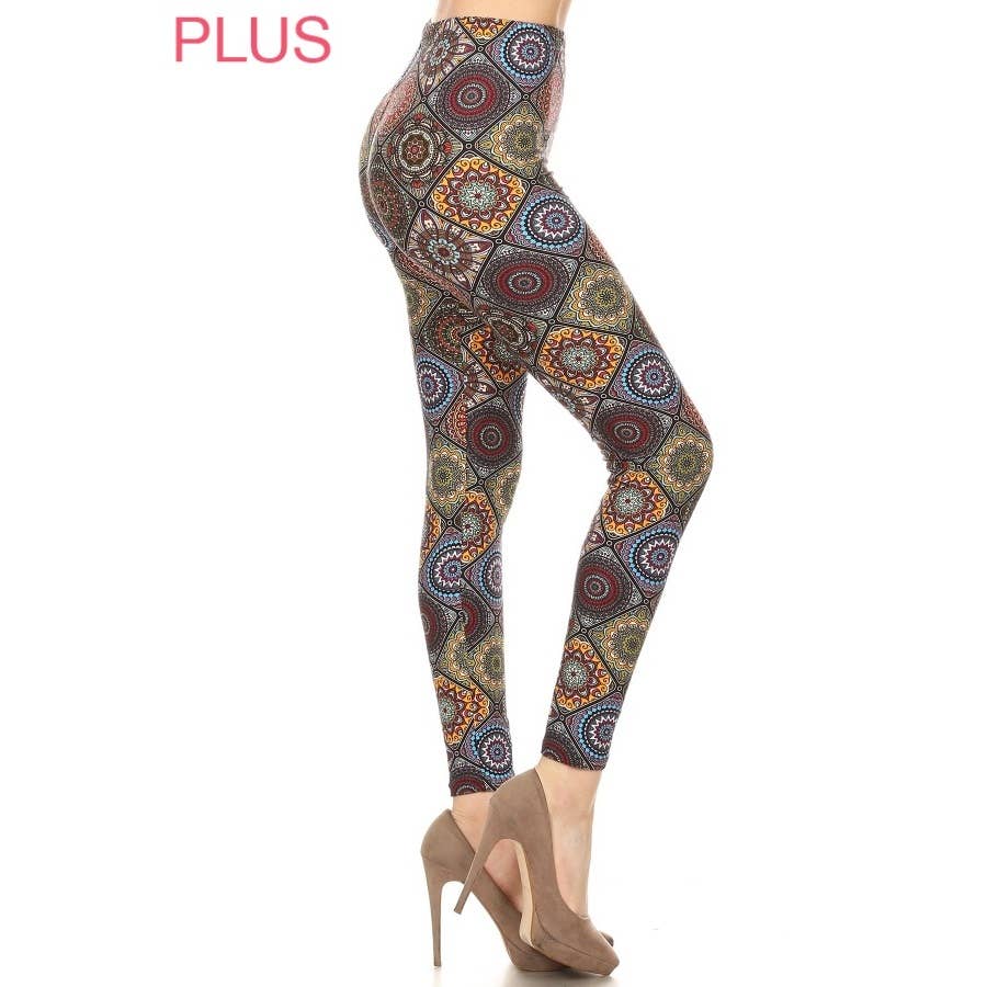 Plus Size Mosaic Print Leggings