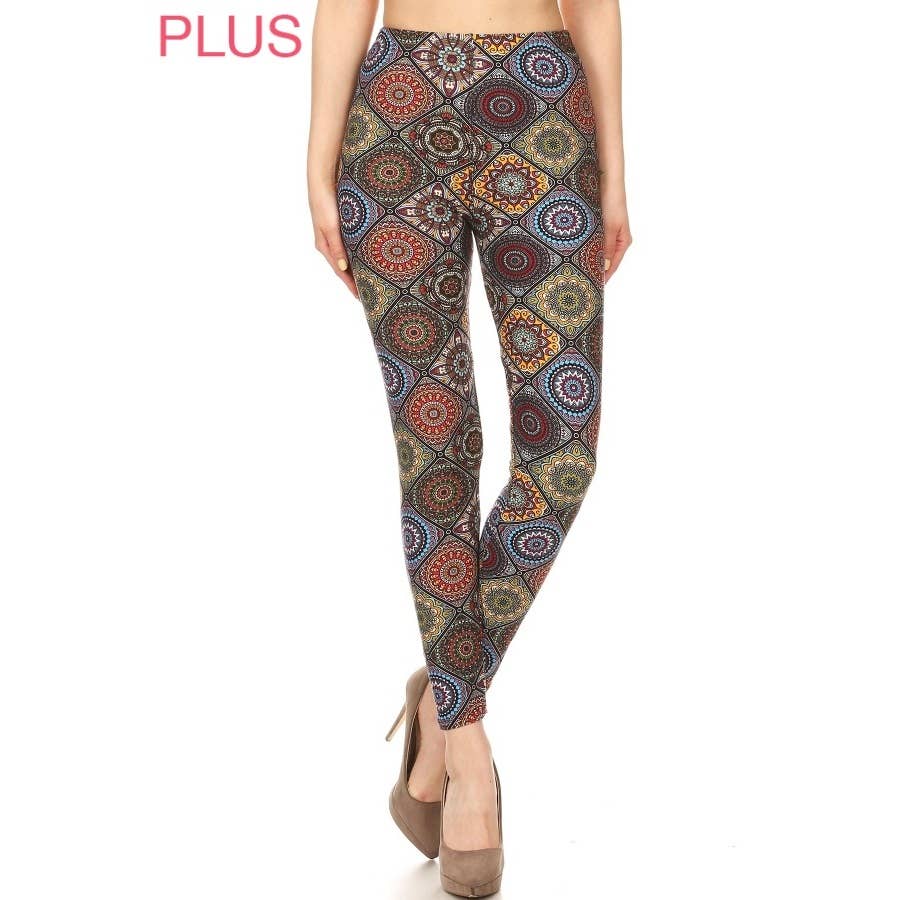 Plus Size Mosaic Print Leggings