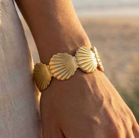 Scallop Seashell Cuff Bracelet
