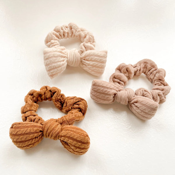 Cable Knit Bow Scrunchies