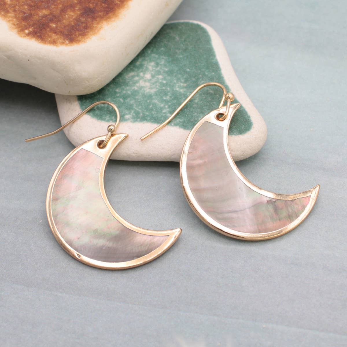 Coastal Nights Shell Gold Cresent Moon Earrings