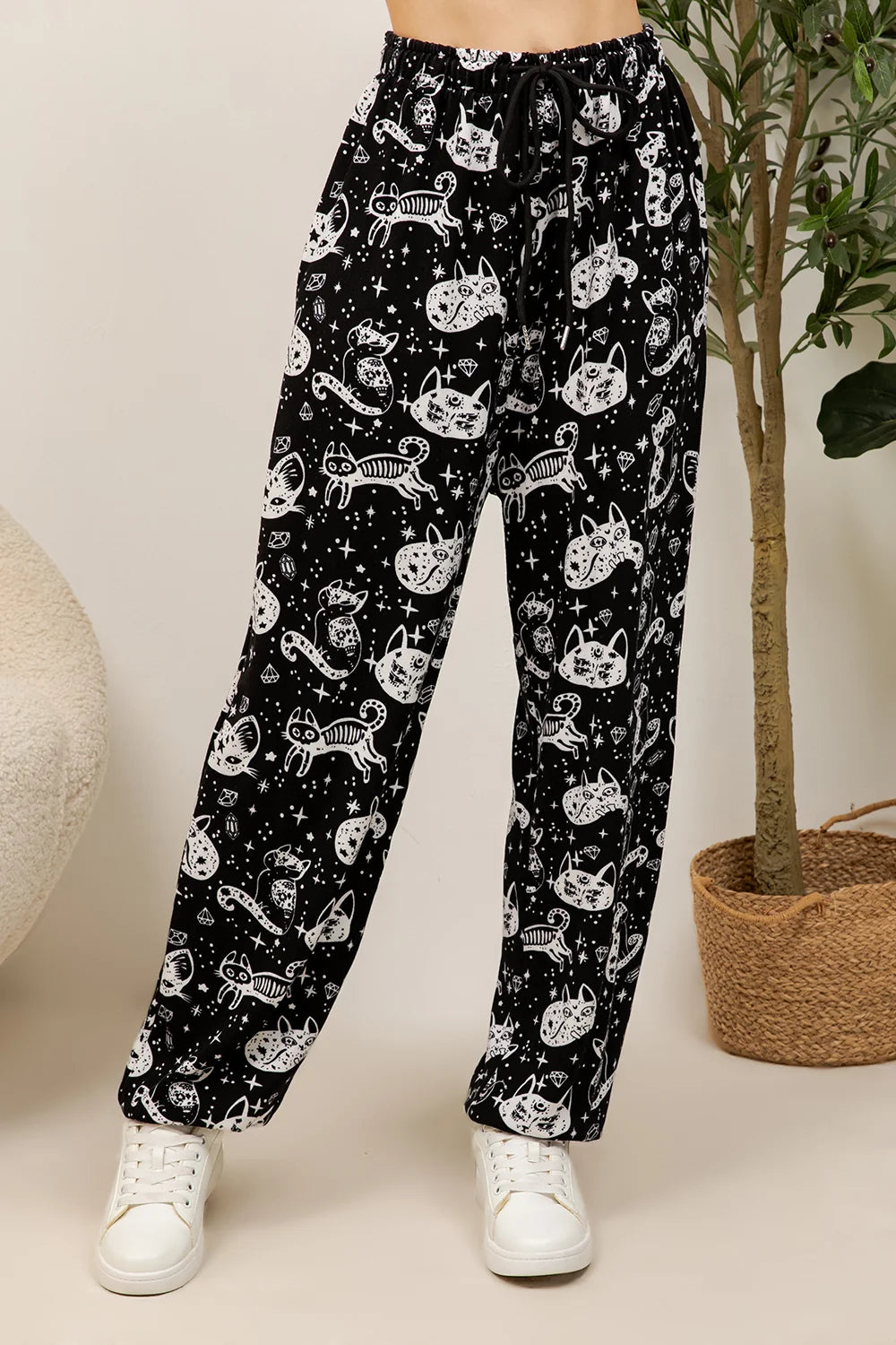 Crystal Cat Jogger