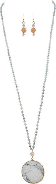 Gold White Stone Pendant Necklace Set