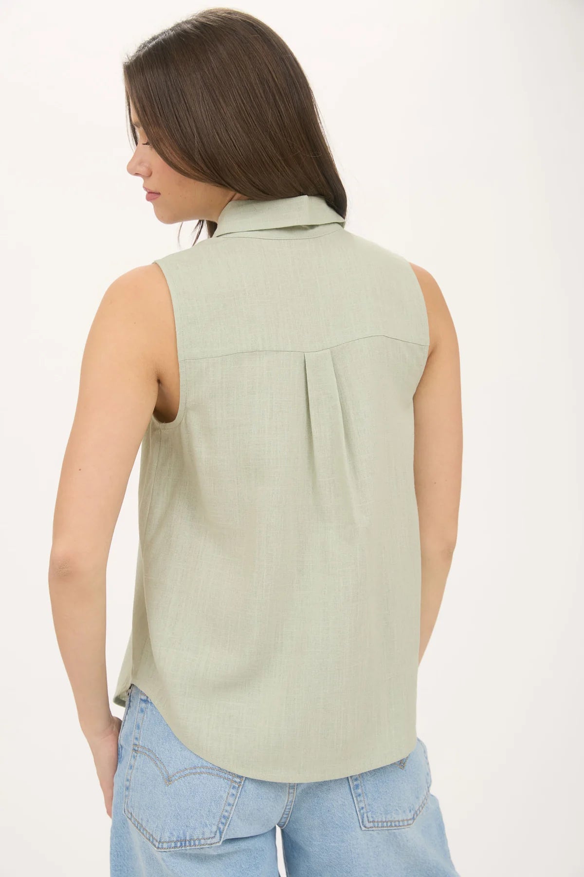Collared Sleeveless Top