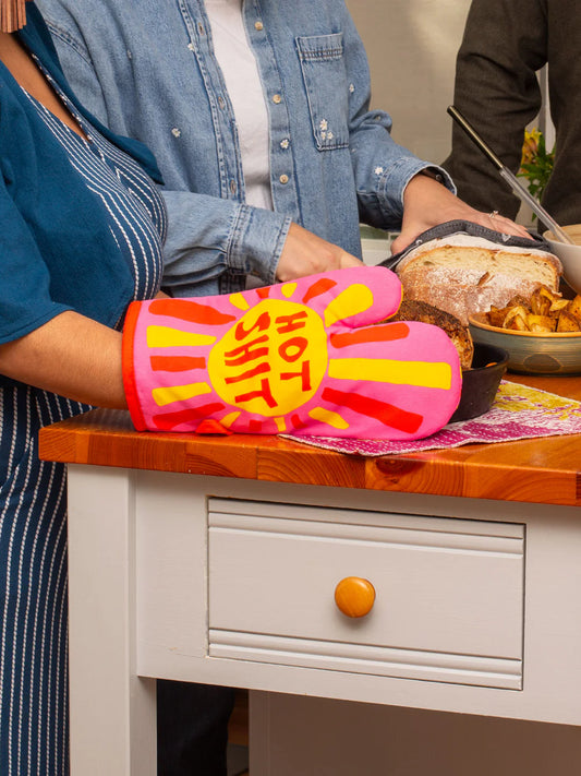 Hot Sh*t Oven Mitt