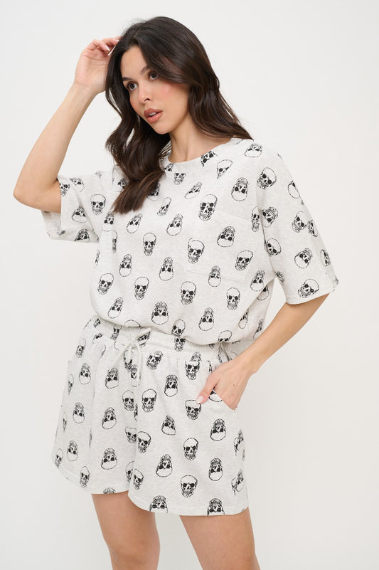Comfy Skull Print Tee