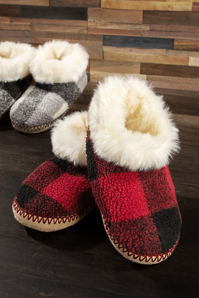 Hand Knitted Checkered Slippers