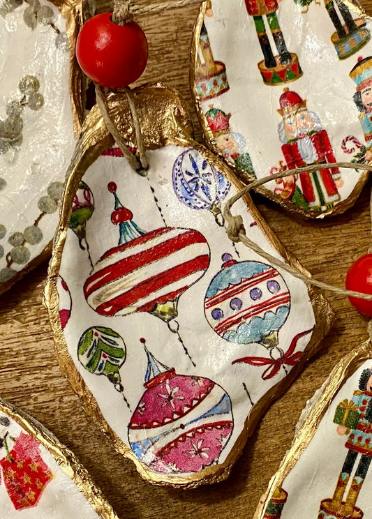 Oyster Shell Colorful Ornament